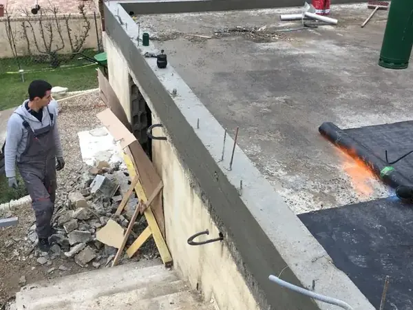 Étanchéité de terrasse et de toit plat à Chatou, photo 14 sur 18 : etancheite terrasse chatou preparation acrotere