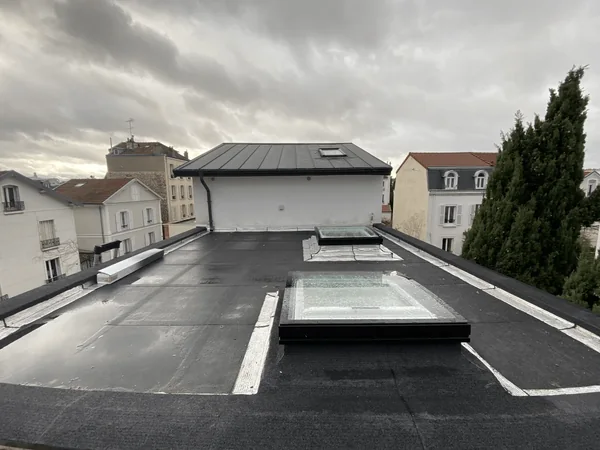 Étanchéité de toit terrasse et VELUX à Asnières-sur-Seine, chantier réalisé par France Pro Étanchéité