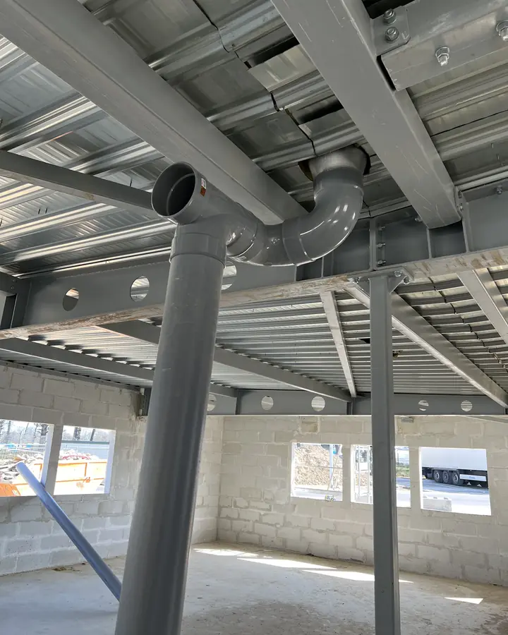 Toit terrasse sur bac acier avec sa nouvelle étanchéité