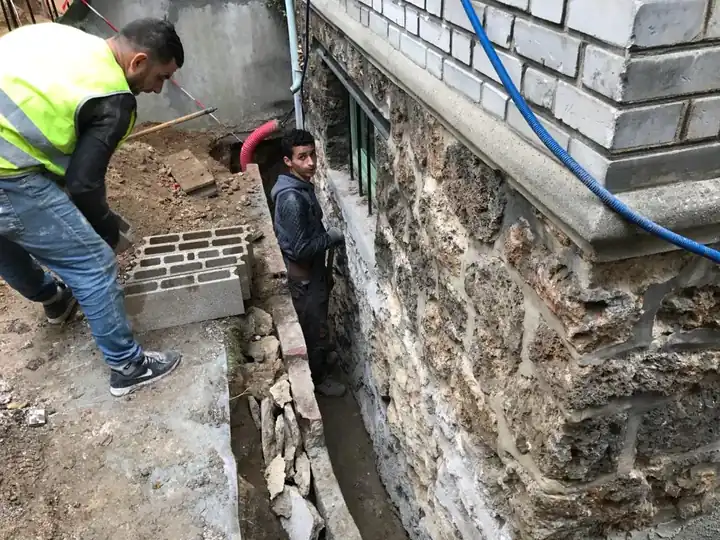 Étancheurs de France Pro Étanchéité au terrassement d'un mur enterré à Nanterre