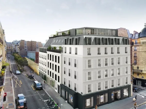 Immeuble faubourien à Paris avec ses toitures en zinc